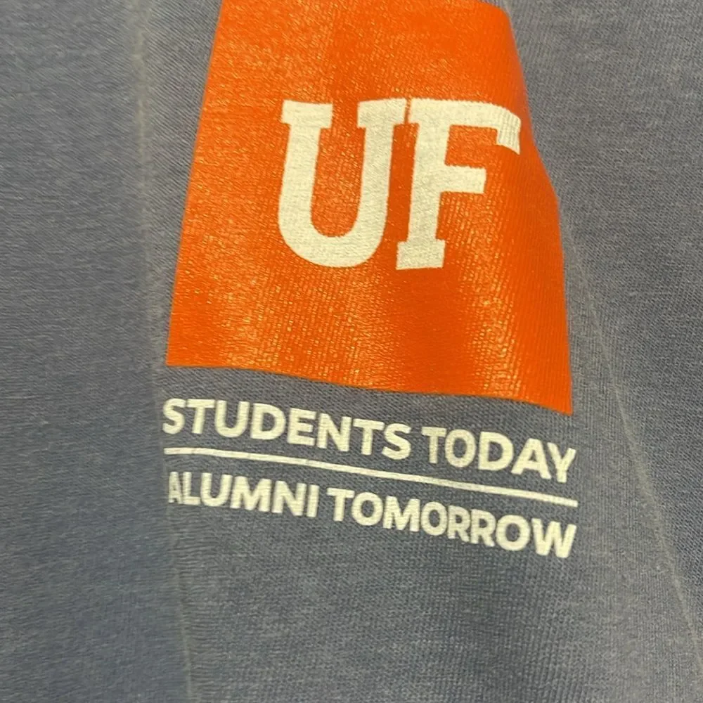 Florida Gators Graphic Tee in Blue size medium - Picture 4 of 5